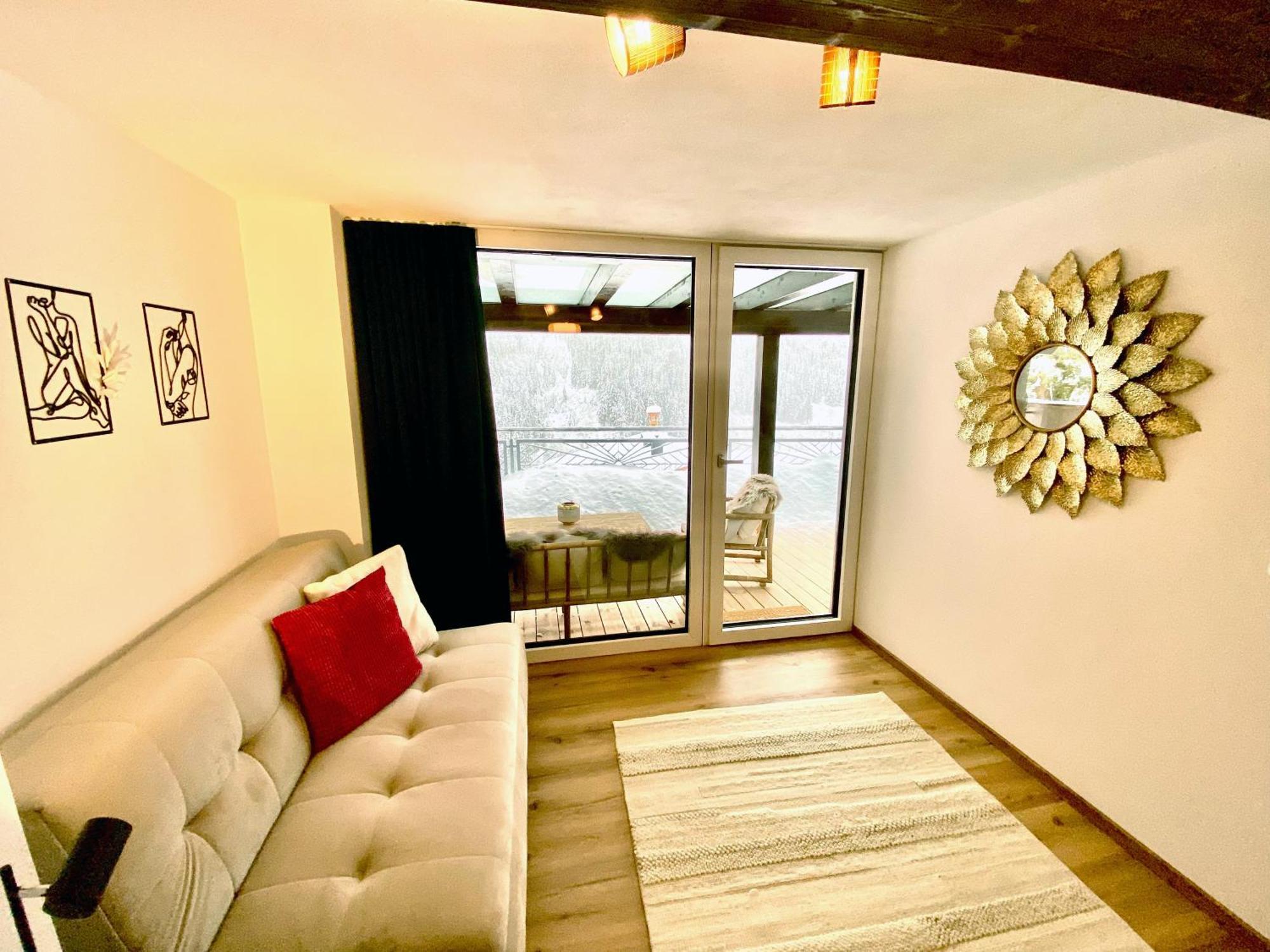 Goldspecht - Boho Appartements Saalbach-Hinterglemm Habitación foto